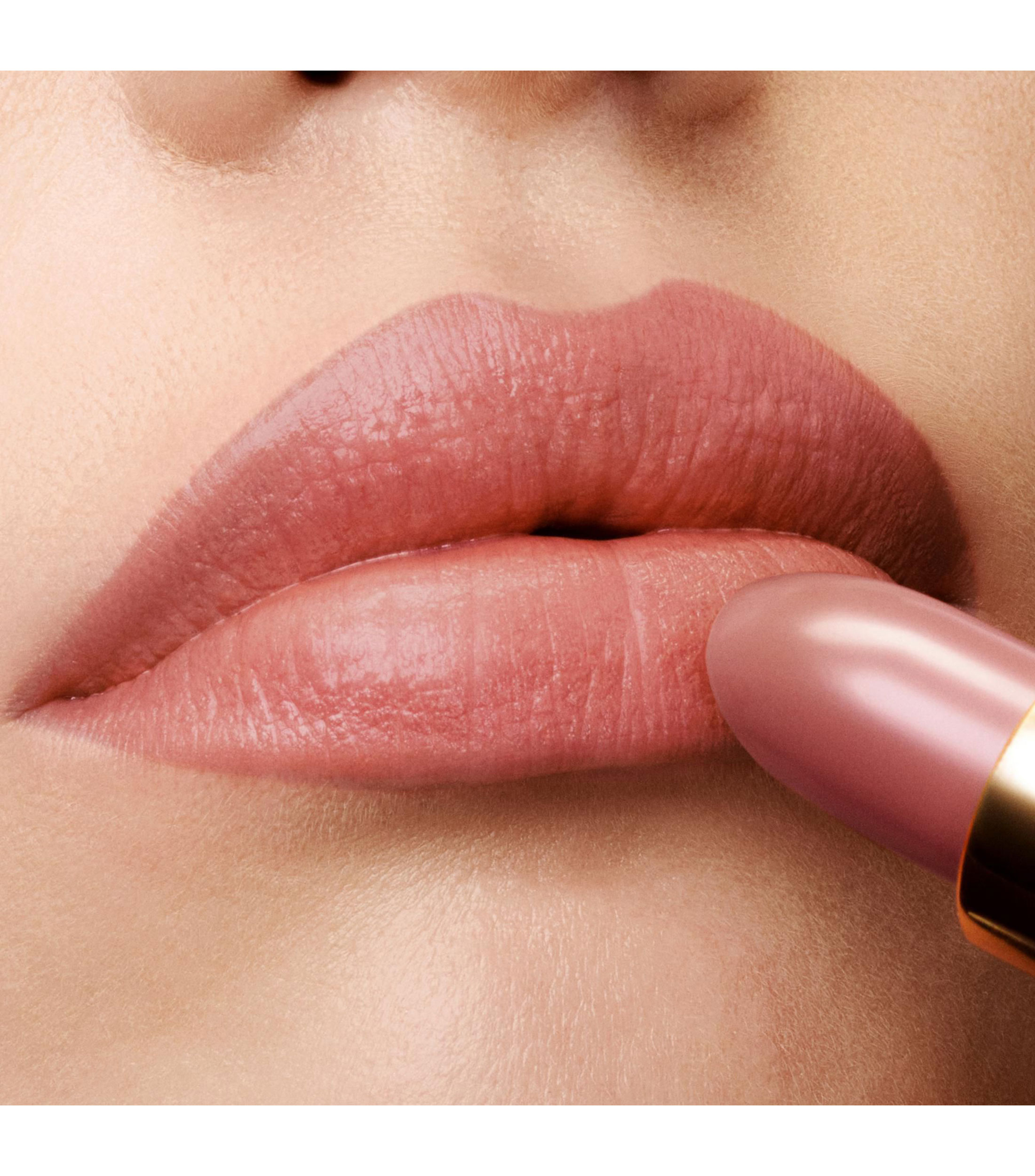 Labial 30 Runway Rouge, 3.5 g